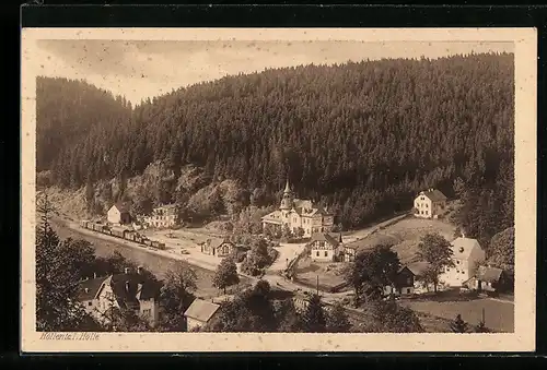 AK Hölle /Höllental, Ortsansicht mit Eisenbahn aus der Vogelschau