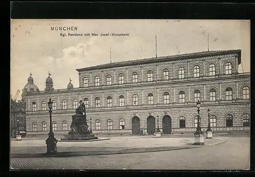 AK München, Kgl. Residenz mit Max Josef-Monument