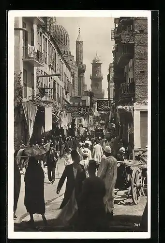 AK Tunis, Vue interieure dans la Rue du Bazar