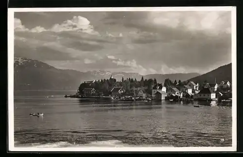 AK Balestrand, Balholm, Ortsansicht vom Wasser aus