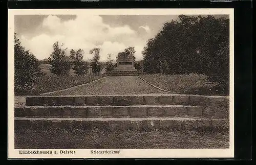 AK Eimbeckhausen a. Deister, vor dem Kriegerdenkmal