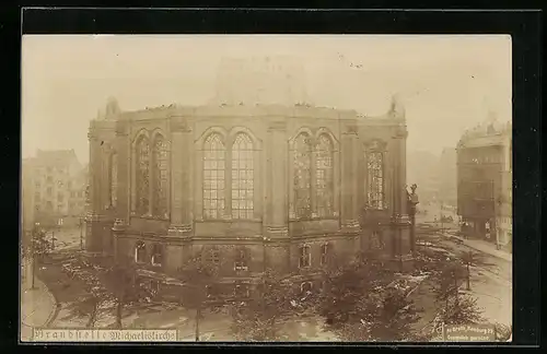 AK Hamburg-Neustadt, Brandstelle der Michaeliskirche