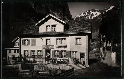 Fotografie Ed. von Matt, Altdorf, Ansicht Isenthal / Uri, Gasthaus Gasser Bergführer