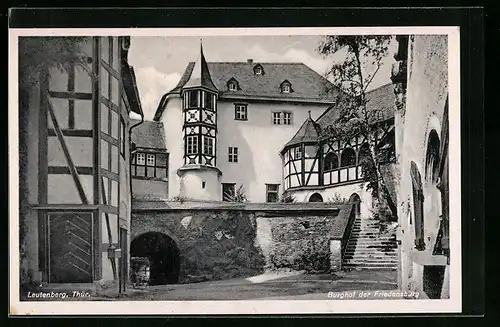 AK Leutenberg, Burghof der Friedensburg