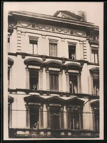 Fotografie unbekannter Fotograf, Ansicht Berlin-Schöneberg, Wohnhaus in der Kolonnenstrasse 61