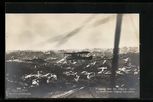 Foto-AK Sanke Nr. 1056: Flugzeug über den Allgäuer Alpen