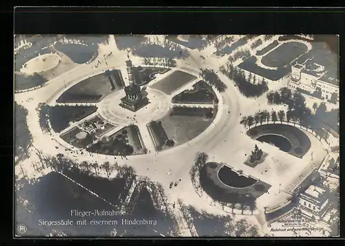 AK Berlin-Tiergarten, Blick auf die Siegessäule und den eisernen Hindenburg, Fliegeraufnahme
