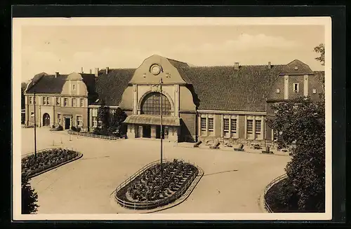 AK Quakenbrück, Bahnhof mit Vorplatz aus der Vogelschau