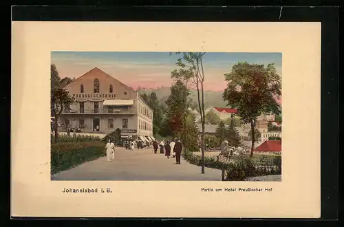 AK Johannisbad i. B., Strassenpartie mit Hotel Preussischer Hof