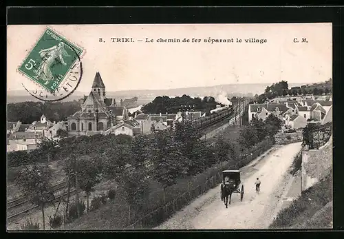 AK Triel, Le chemin de fer séparant le village