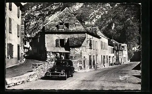 AK Saint-Béat, Vieille rue, Strassenpartie