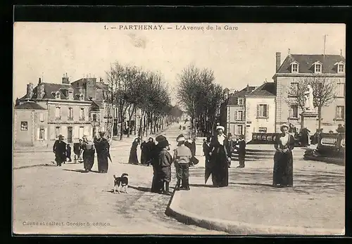 AK Parthenay, L`Avenue de la Gare