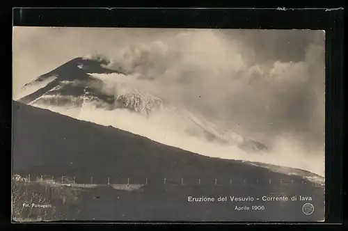 Foto-AK Napoli, Eruzione del Vesuvio, Corrente di lava, Vulkanausbruch