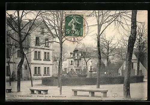 AK Treignac, Place de la Rébublique