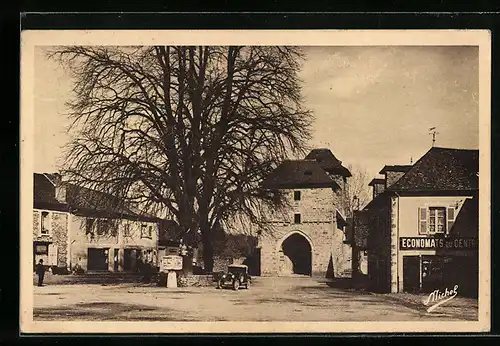 AK Lagraulière, Place de l`Eglise