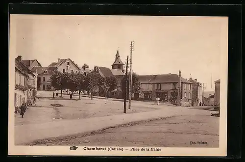 AK Chamberet, Place de la Mairie