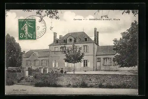 AK Bassignac-le-Haut, L`Ecole