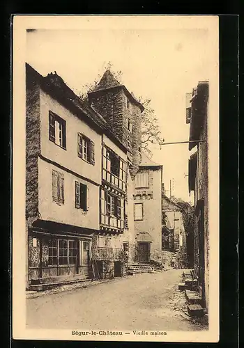 AK Ségur-le-Chateau, Vieille maison