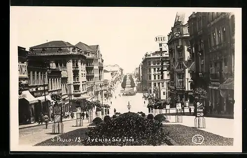 AK Sao Paulo, Avenida Sao Joao