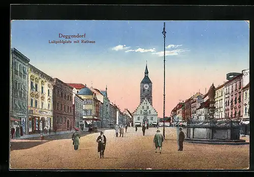 AK Deggendorf, Luitpoldplatz mit Rathaus