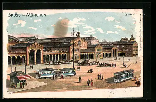 Lithographie München, Strassenbahnen halten vor dem Bahnhof