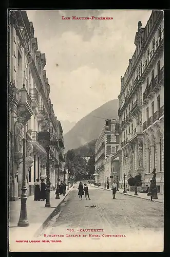 AK Cauterets, Boulevard Latapie et Hotel Continental