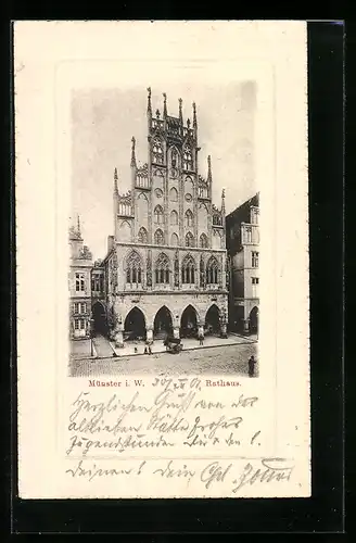 AK Münster i. W., Rathaus mit Strasse aus der Vogelschau