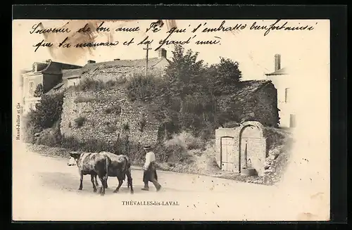 AK Thévalles-les-Laval, Ortsansicht mit Kirche