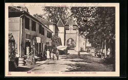 AK Barbotan-les-Thermes, Interieur du Village, Vieille Porte