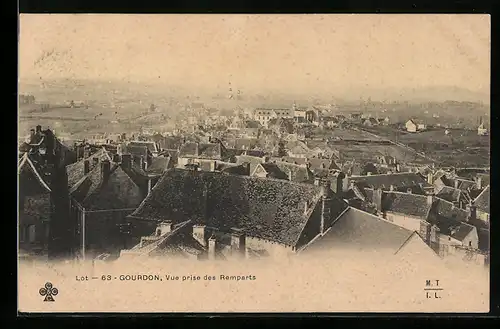 AK Gourdon, Vue prise des Remparts