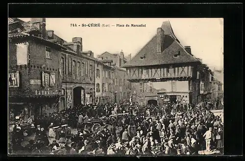 AK Saint-Céré, Place du Mercadial