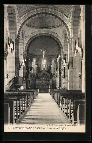 AK Saint-Ouen-Des-Toits, Intérieur de l`Eglise