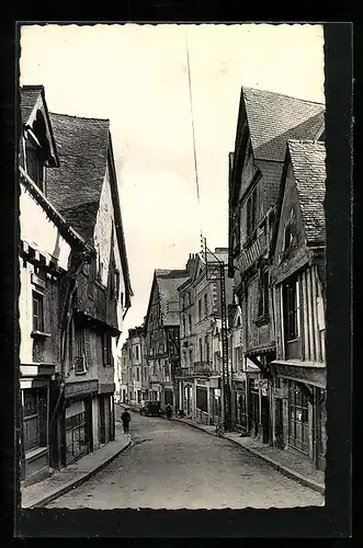 AK Laval, Vieilles Maisons, Grande-Rue