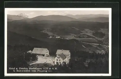 AK Badenweiler, Hotel zum Hochblauen vom Flugzeug aus