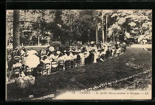 AK Tarbes, Le Jardin Massey pendant la Musique