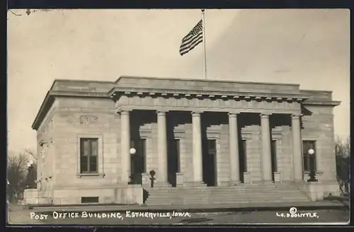 Foto-AK Estherville, IA, Post Office Building