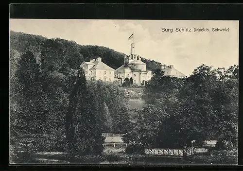 AK Burg-Schlitz i. Meckl. Schweiz, Blick zur Burg