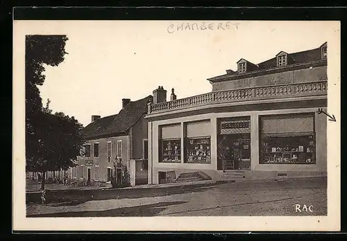 AK Chamberet, Place centrale