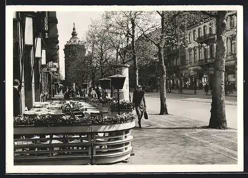 AK Mannheim, Passanten in der Planken-Strasse