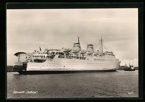 AK Fährschiff Sassnitz mit geöffneter Heckklappe