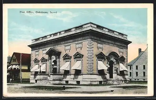 AK Oskaloosa, IA, Post Office