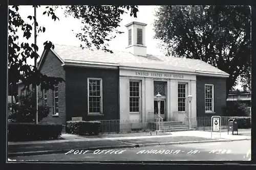 AK Anamosa, IA, Post Office