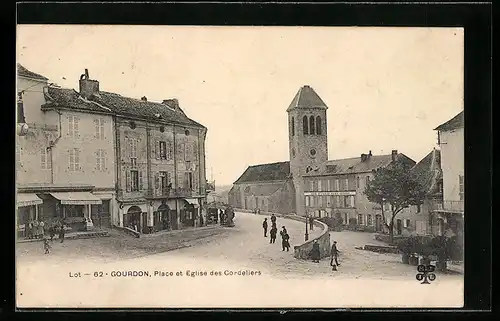 AK Gourdon, Place et Église des Cordeliers