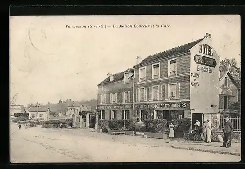 AK Vaucresson, La Maison Bourcier et la Gare