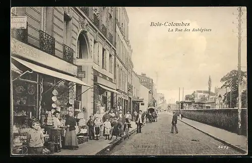 AK Bois-Colombes, La Rue des Aubépines