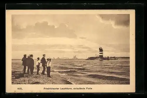 AK Friedrichsort, Leuchtturm, einlaufende Flotte