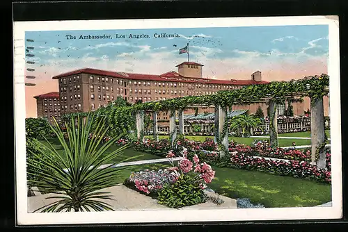 AK Los Angeles, CA, the Ambassador Hotel seen from the Garden