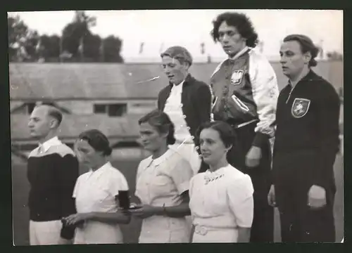 Fotografie Ansicht Wien, Leichtathletik-Europameisterschaften der Frauen, Siegerehrung 100m Laufen