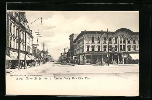 AK Bay City, MI, Water St (at foot of Center Ave)