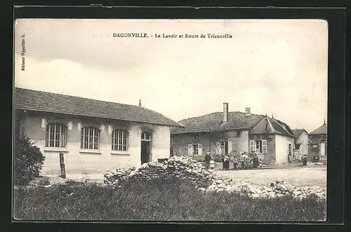 AK Dagonville, le Lavoir et Route de Triconville